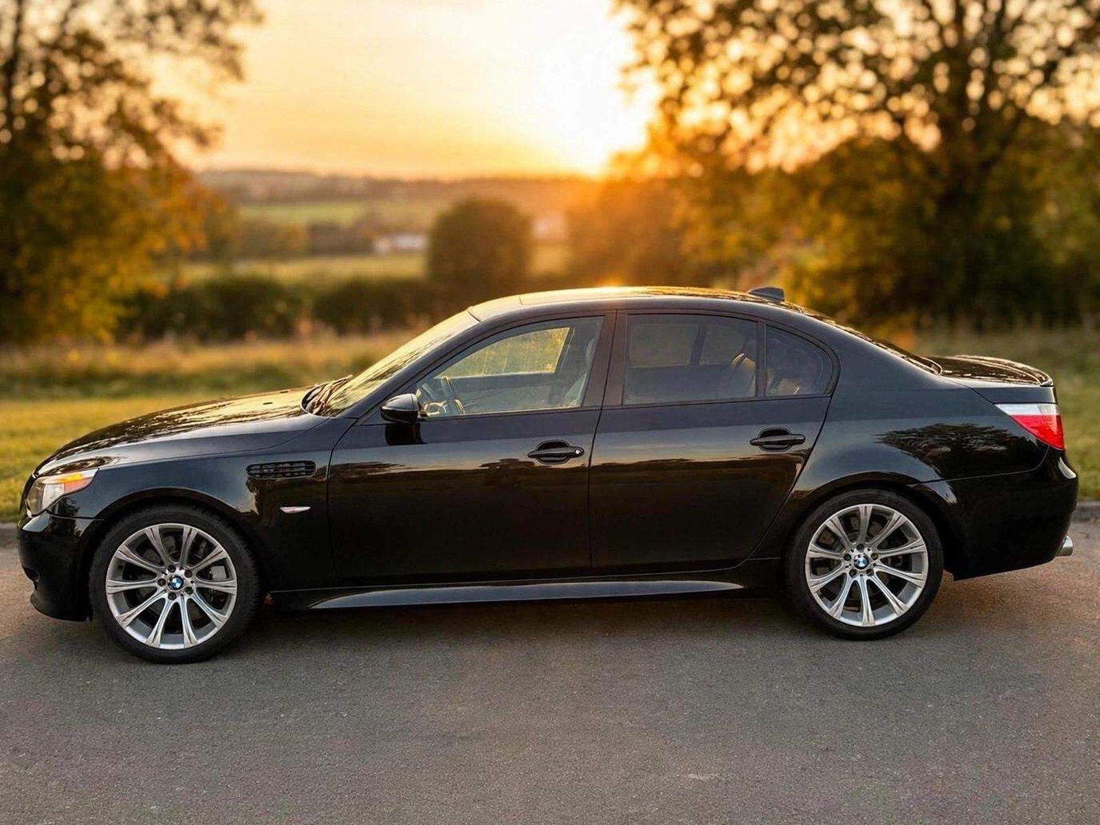 BMW M5 E60 Black Sapphire