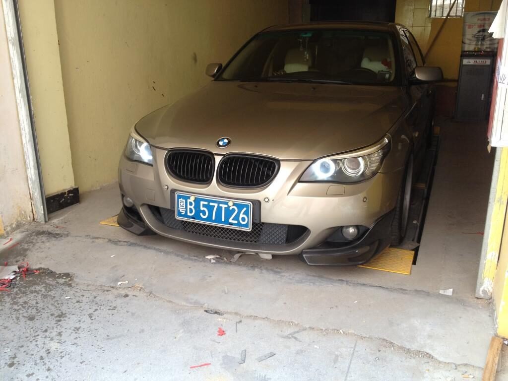 E60 M TECH Splitter
