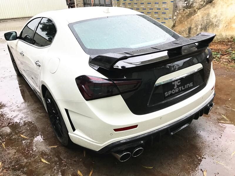 carbon fiber rear trunk For Maserati Ghibli 2014-2016