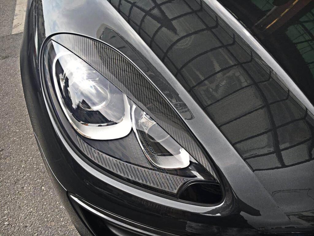 Pure Carbon Headlight Eyebrows for Porsche Macan Base/Turbo Sport Utility 4-Door 14-18